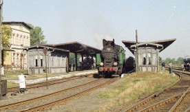 "Lwówek Śląski", pociąg turystyczny z parowozem TKt48, 4.09.1999. Fot. J. Szeliga